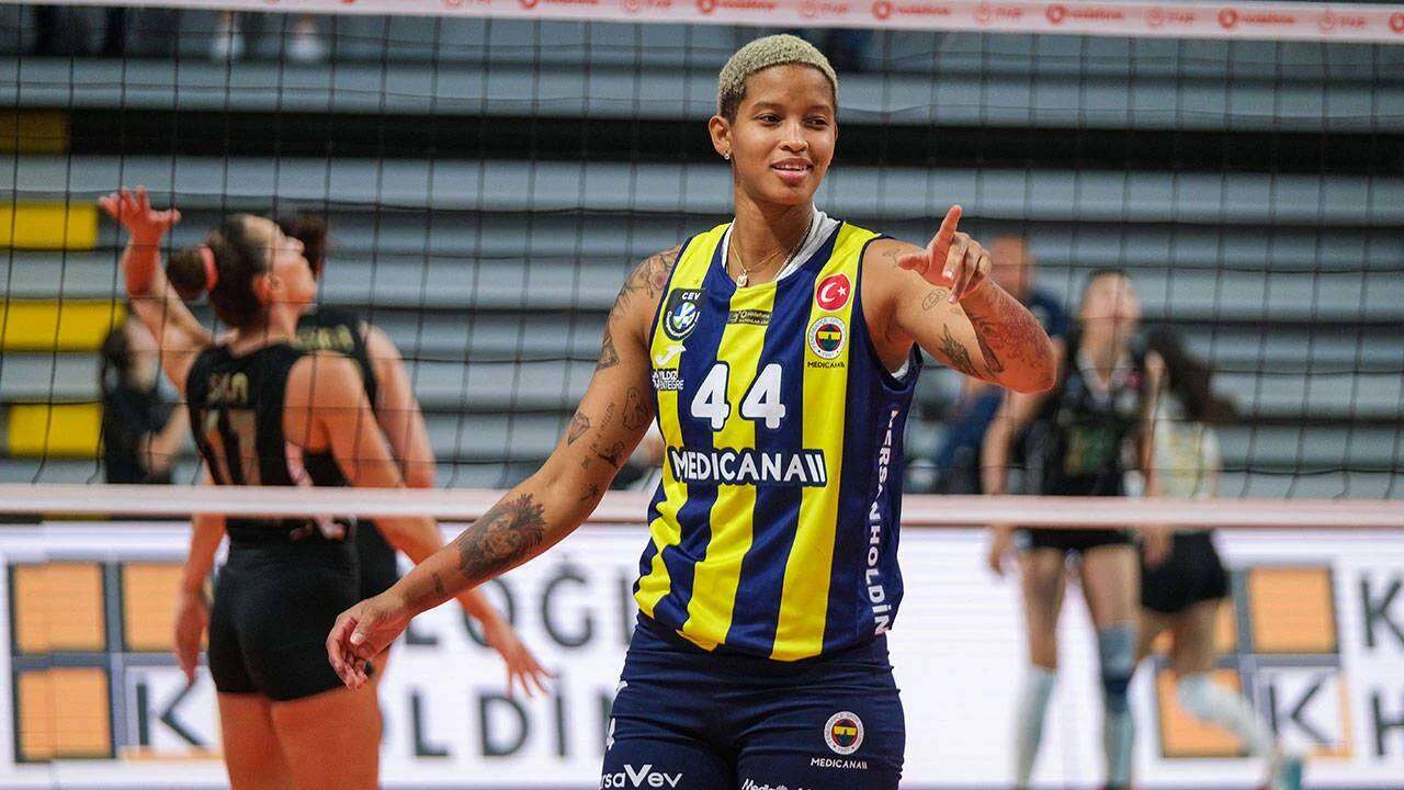 Türk sporunda bir ilk: Melissa Vargas resmen açıkladı, karar verildi! 6
